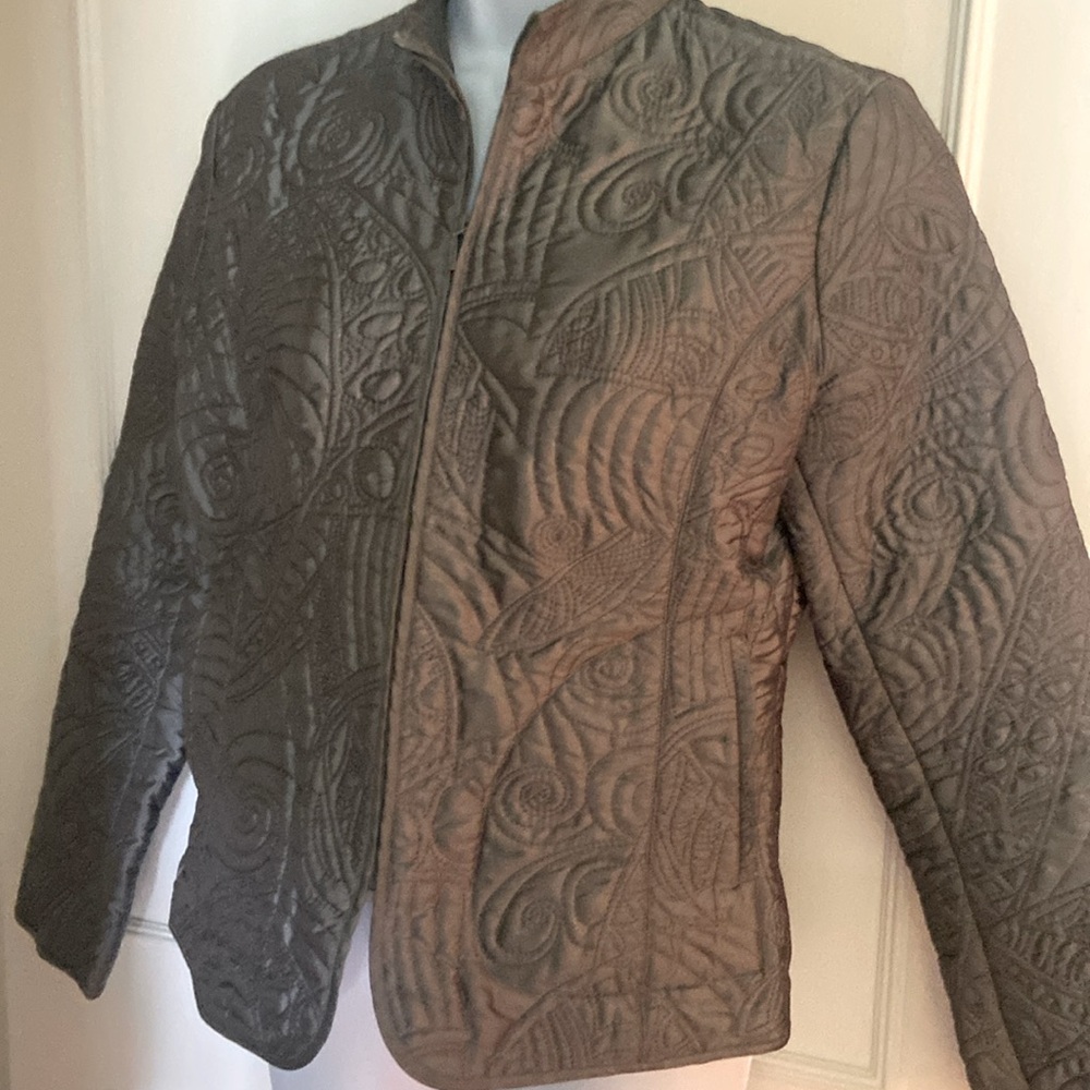 CHICO’S Size 0 luxury jacket.